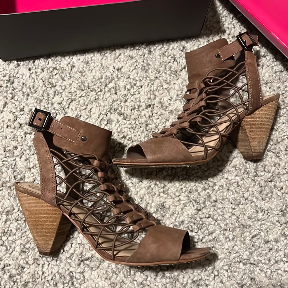 Vince Camuto brown wedge heels